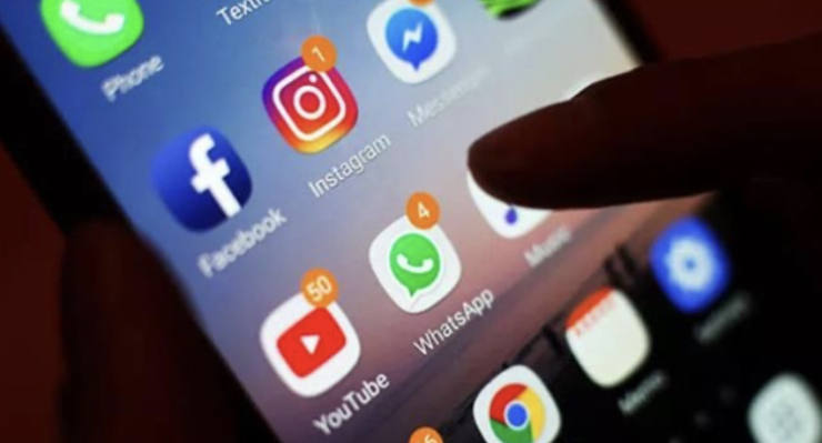 Facebook, WhatsApp ve Instagram çöktü