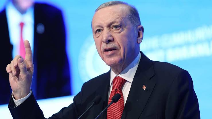 Reuters;Erdoğan Anayasa mahkemesinin yetkilerini kısma peşinde