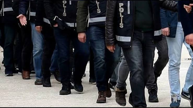 Ankara’da ‘çete’ operasyonu: 26 gözaltı