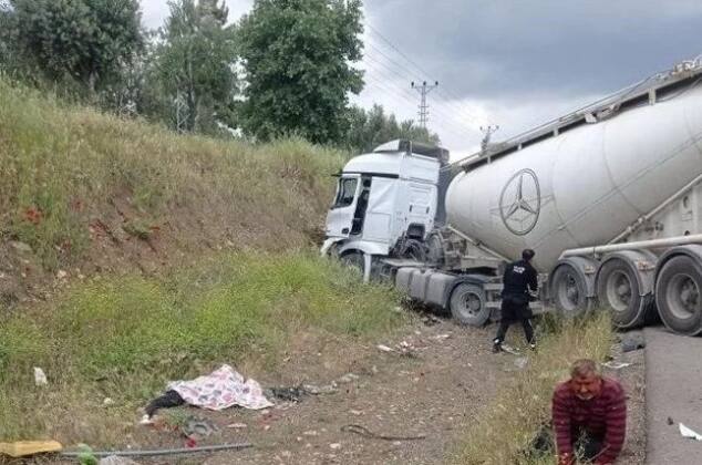 Gaziantep’te katliam gibi kaza: 8 kişi hayatını kaybetti