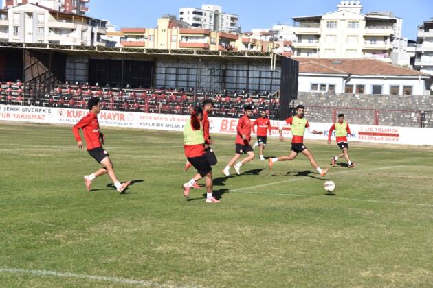 Siverek Belediyespor Pazar günü oynanacak maça hazır